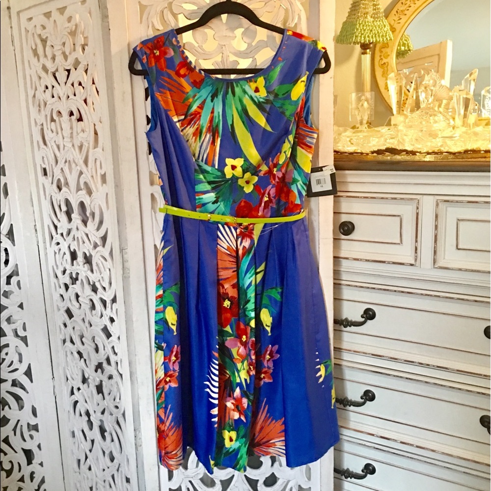 NWT Ellen Tracy floral flower blue belt dress